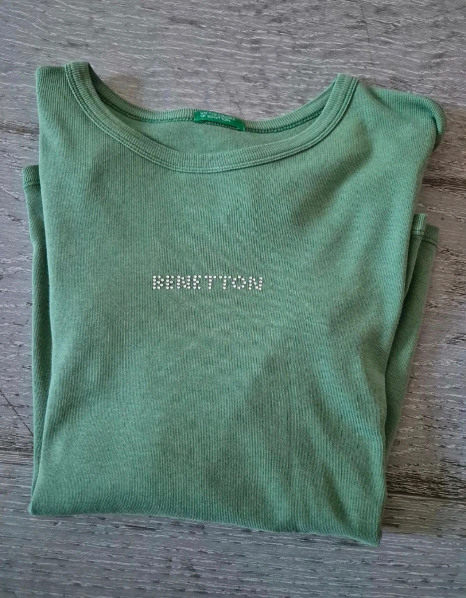 Green long-sleeve Benetton T-shirt. Size 12 years – photo 3
